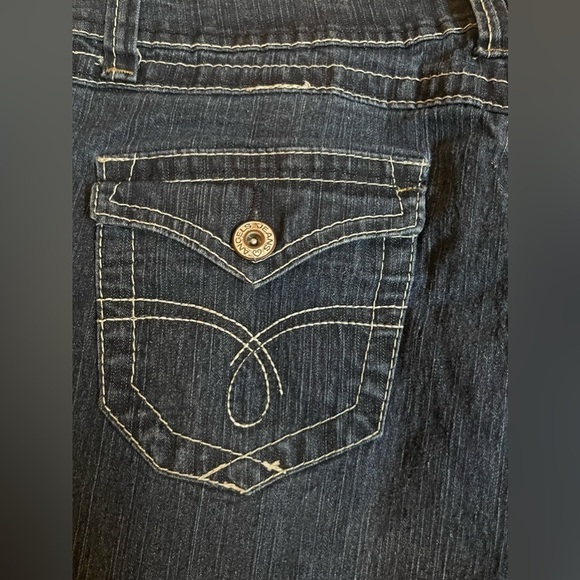 Women's Angels Jeans Size 14 Blue Denim Capris - Picture 12 of 12